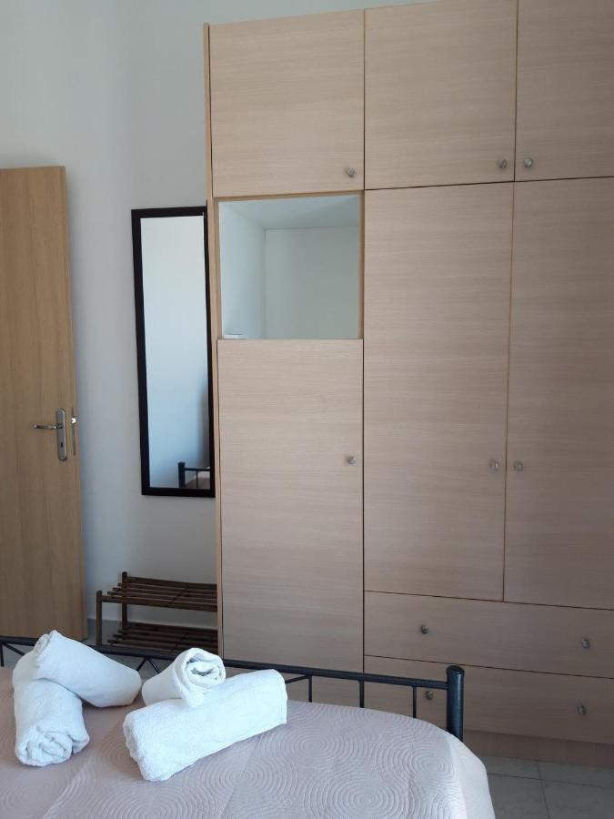 Retreat Apartments In Drosia - Apartment For 3 Makris Gialos  エクステリア 写真